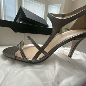 Pelle Moda - Pewter heels. Size 9